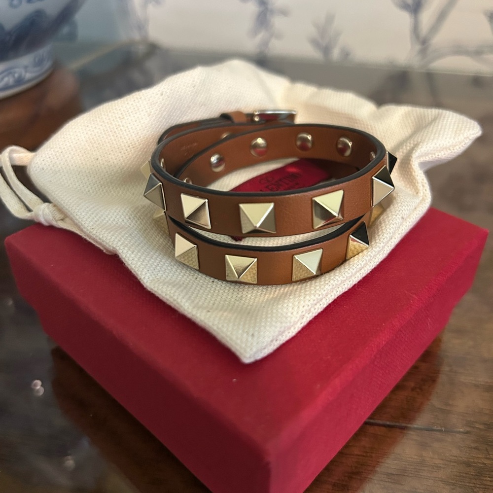 Brown Studded Leather Bracelet